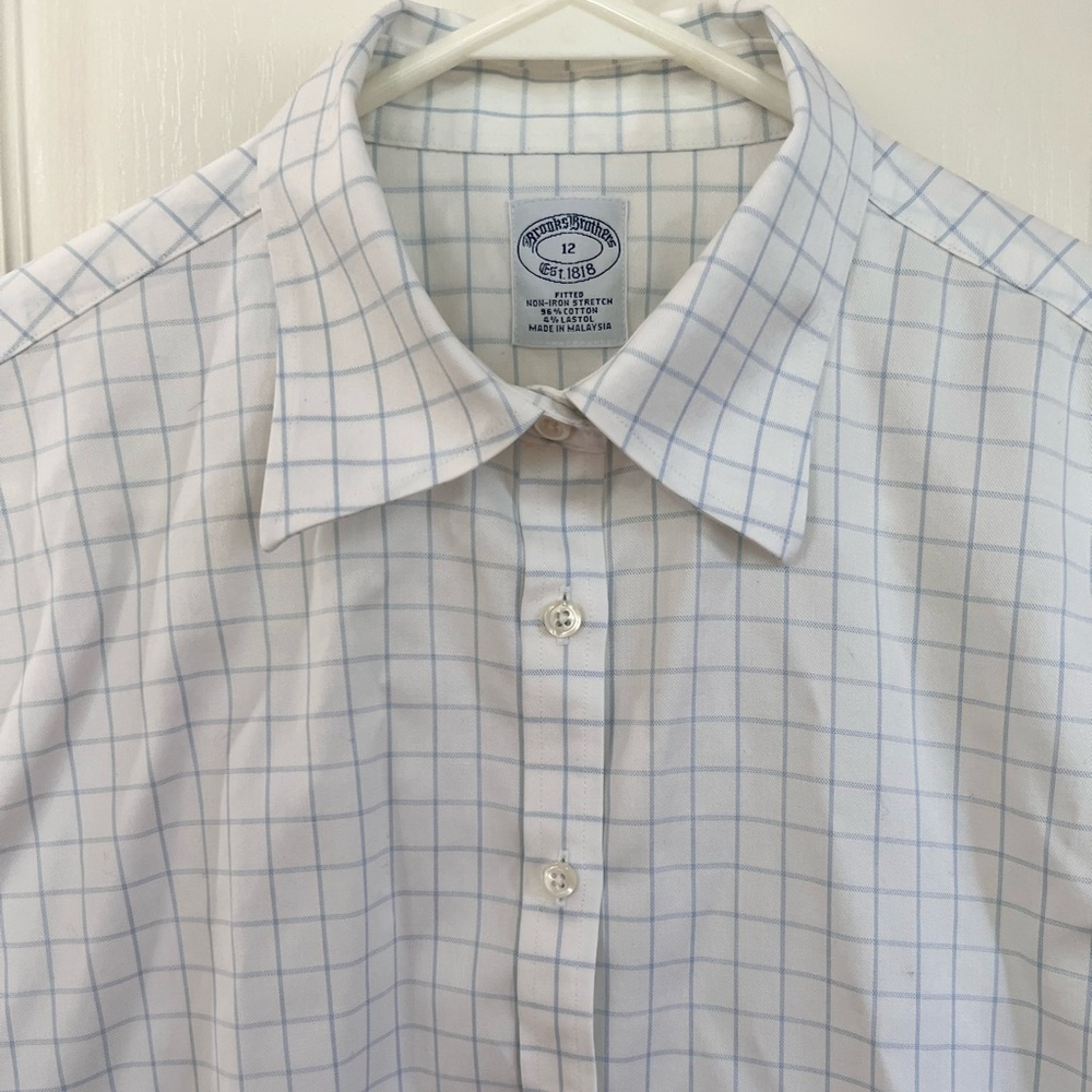 Women’s size 12 Fitted Non-Iron blouse from Brooks Brothers